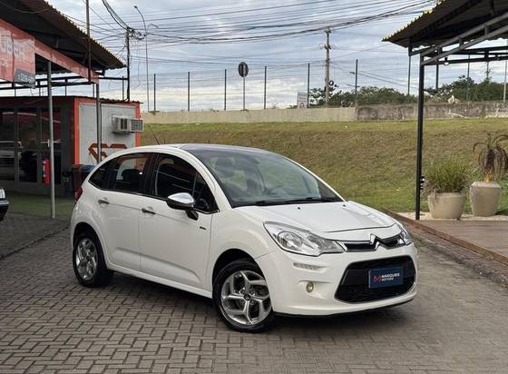 CITROËN C3 1.6 EXCLUSIVE 16V FLEX 4P AUTOMÁTICO CITROËN C3 1.6 EXCLUSIVE 16V FLEX 4P AUTOMÁTICO